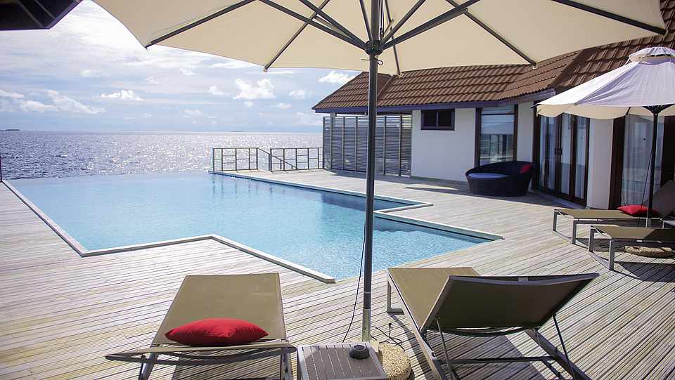 ROBINSON CLUB MALDIVES, Präsidentensuite, Terrasse mit Private Pool