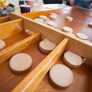 Es wird Jakkolo gespielt